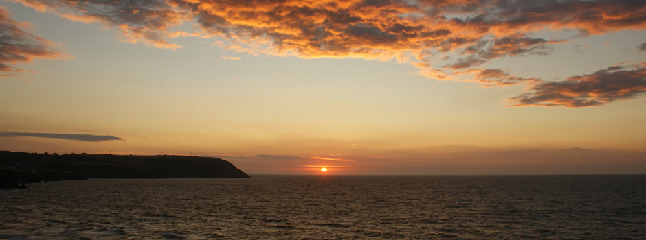 Sunsetting over the bay - Balcony view